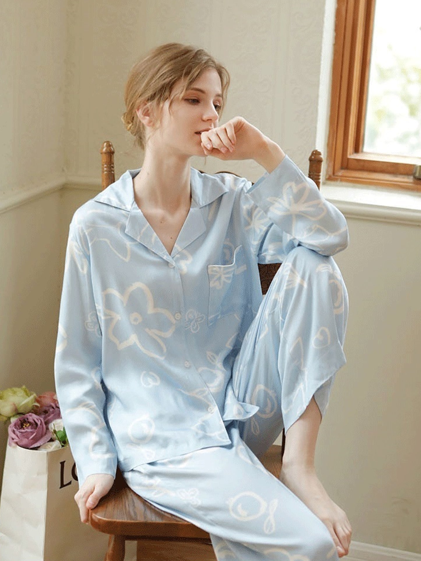 Viscose Long Sleeve Turn-down Collar Pajama Sets For Women, Floral Print Sky Blue Color Loose Sleepwear