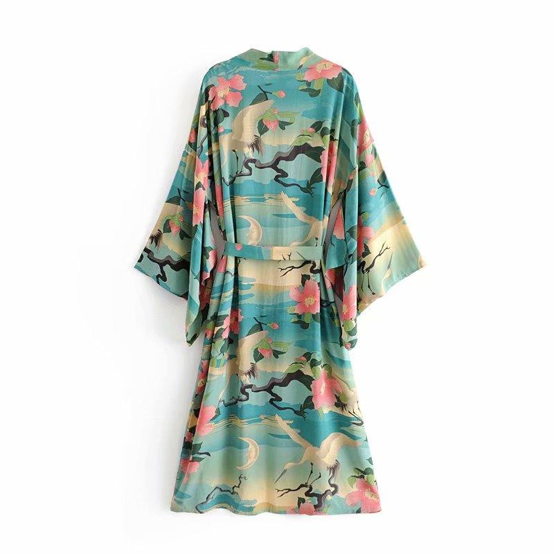 Bohemian Handmade Kimono, Vintage Green Crane Floral Print Sashes  Women Bohemian V Neck Batwing Sleeves, Robe Kimono Cover-up - Sandrine Swank