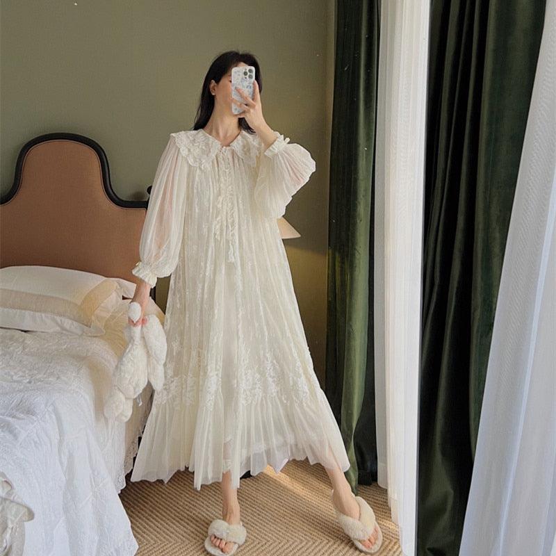 Vintage Luxury White Lace 2-Pics Nightdress, Vintage Lace Nightgown, Victorian Nightgown - Belleroz